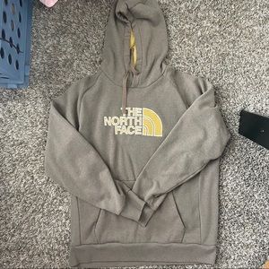 The north face hoodie